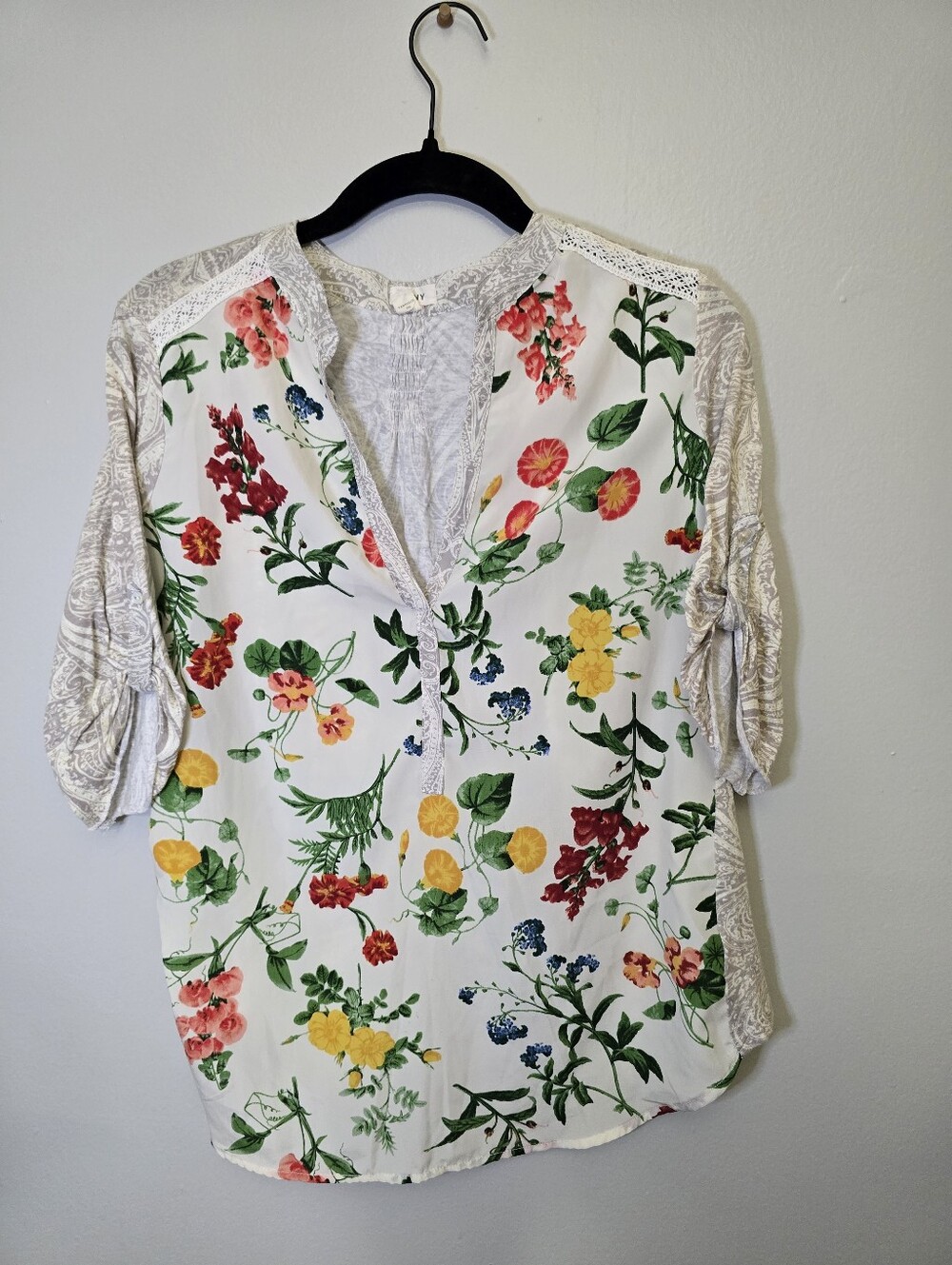 TINY Floral V-Neck Button-Front Blouse - White with Multicolor Floral